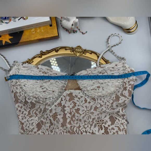 🆕 SELF-PORTRAIT 🧿 NWOT Crystal Trimmed White Fine Lace Maxi Dress, Sz US8 UK12 - Picture 15 of 16